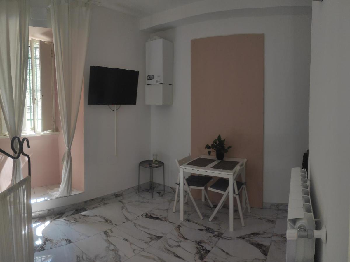 Tiberivs Home Rom Exteriör bild