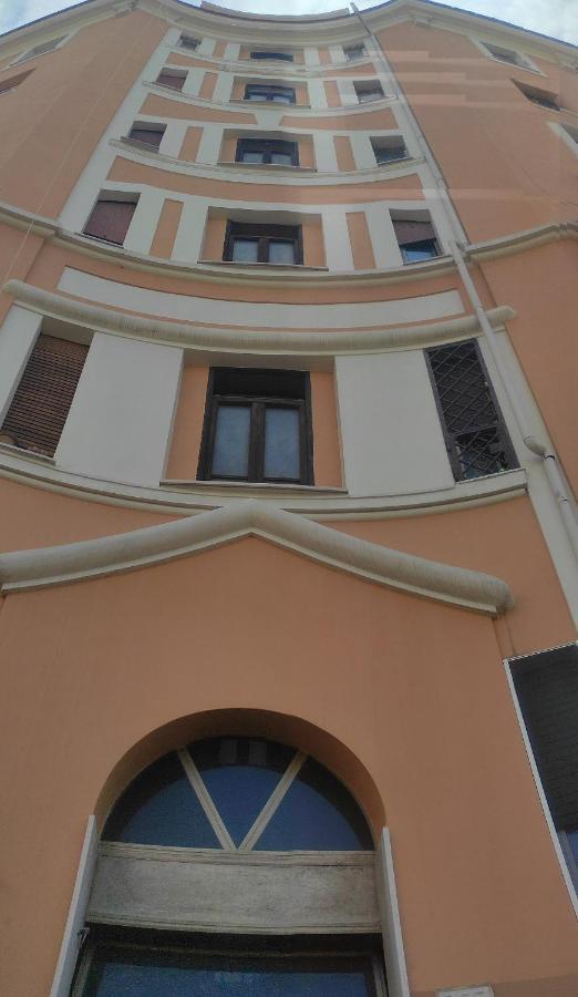 Tiberivs Home Rom Exteriör bild